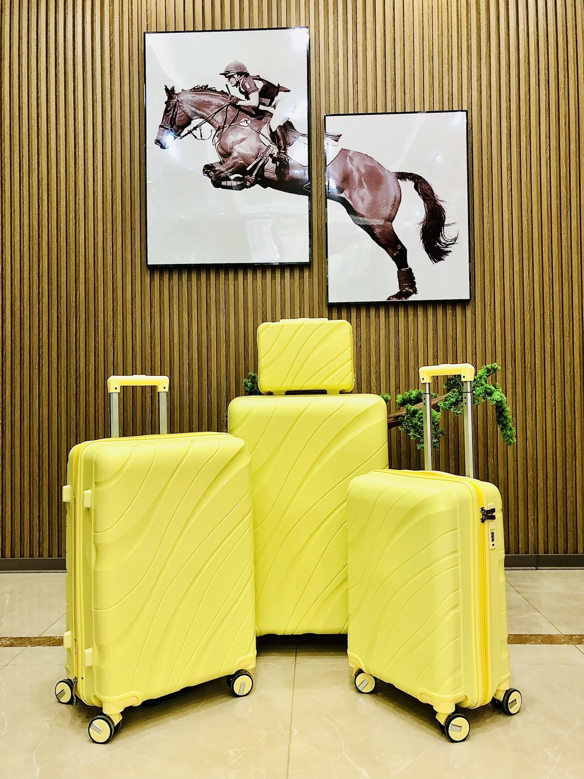 High Capacity Luggage Set yellow